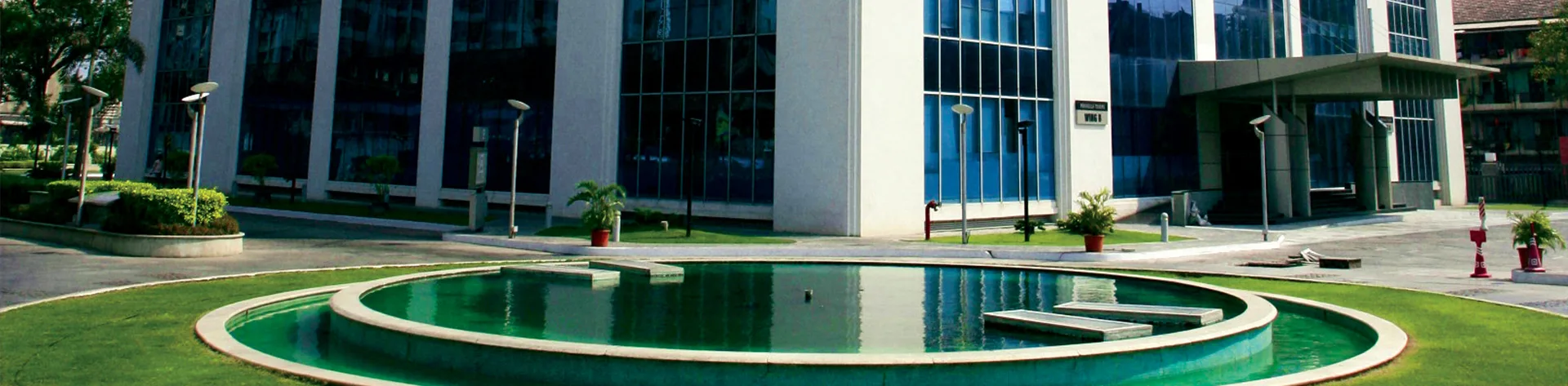 peninsula centre parel